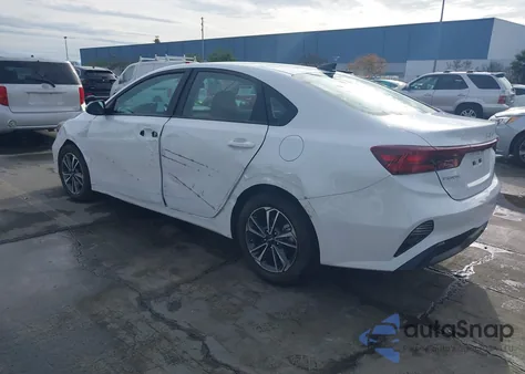 2024 Kia Forte Lxs из США, поврежденный, VIN 3KPF24AD0RE786254